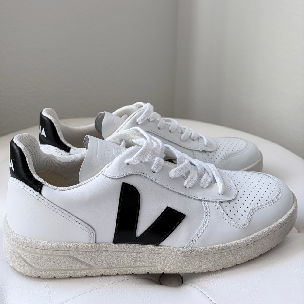 Veja V-10 Leather Sneakers in White and Black